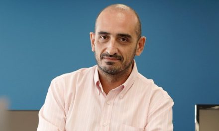 Una conversacion con: Mario Savvedra